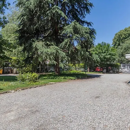 Big - Alcuino 7 Apartman *